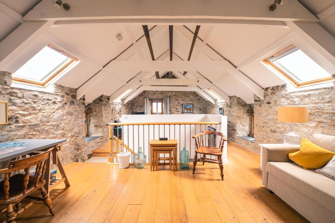 Stunning Converted Granary In Heart Of St Davids エクステリア 写真
