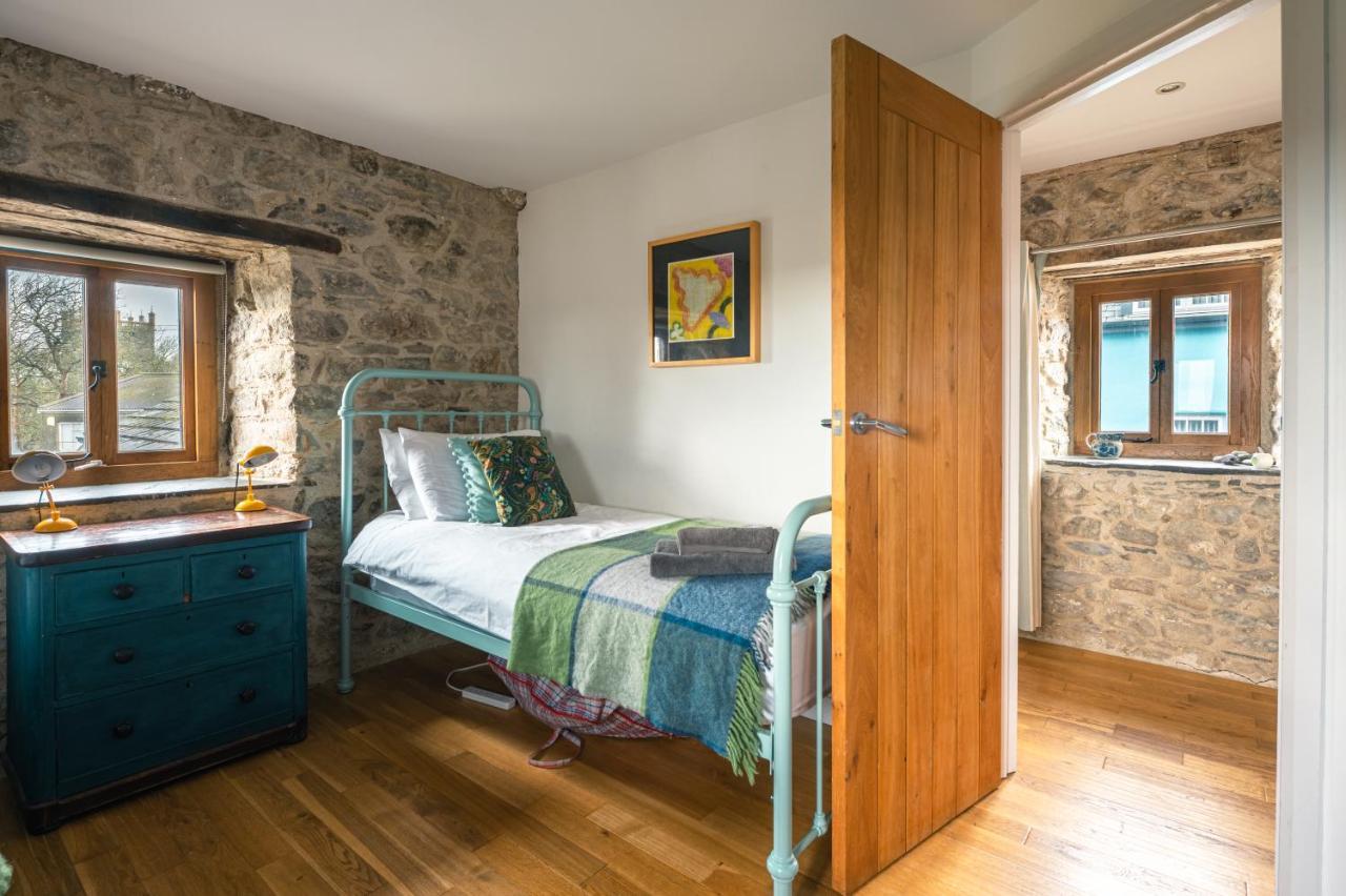 Stunning Converted Granary In Heart Of St Davids エクステリア 写真